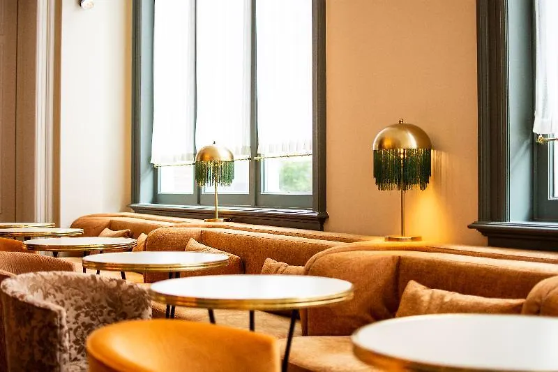 Hotel Mercier Амстердам